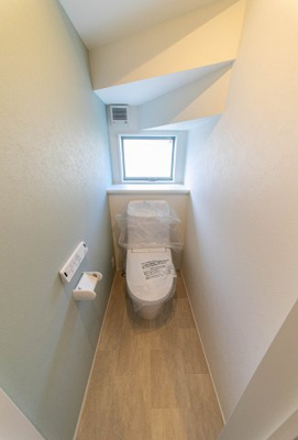 【トイレ】 | 茅ヶ崎市小和田1丁目 新築戸建 全2棟