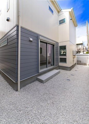 【庭】 | 茅ヶ崎市小和田1丁目 新築戸建 全2棟