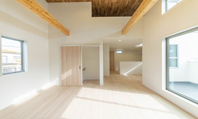 【居間・リビング】 | 茅ヶ崎市小和田1丁目 新築戸建 全2棟