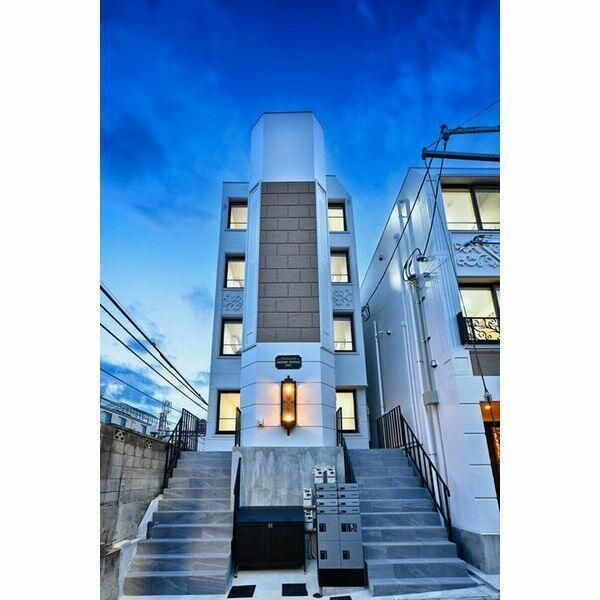 HERME　YOYOGI　OUEST