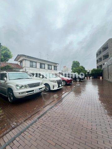 ＪＭＦレジデンス世田谷三宿の駐車場