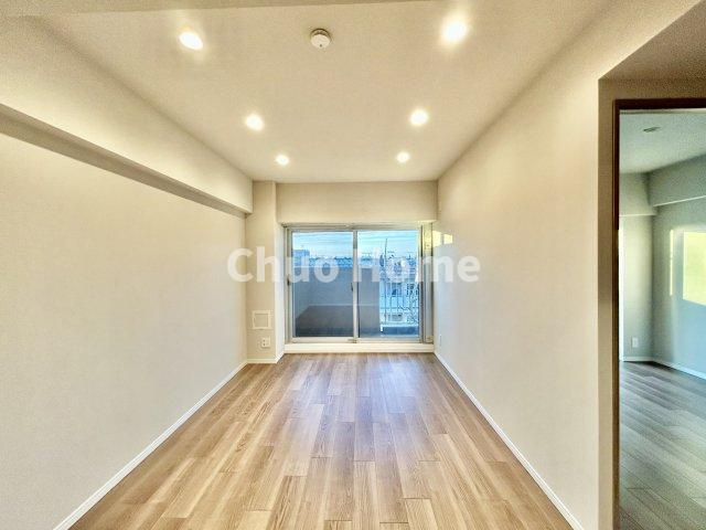 恒陽綾瀬マンションの居間・リビング|リビングダイニング