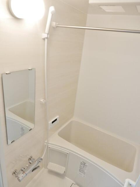 ソラーナ金町の浴室