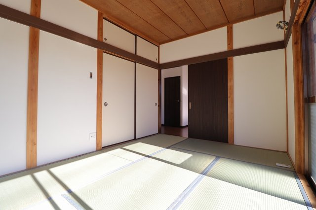 泰晃藤岡貸家の和室