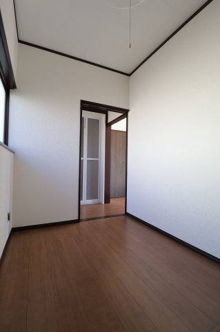 泰晃藤岡貸家の内装|納戸