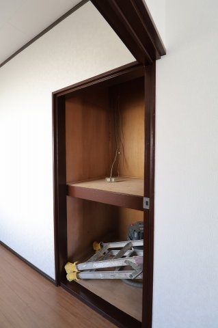 泰晃藤岡貸家の収納|納戸収納