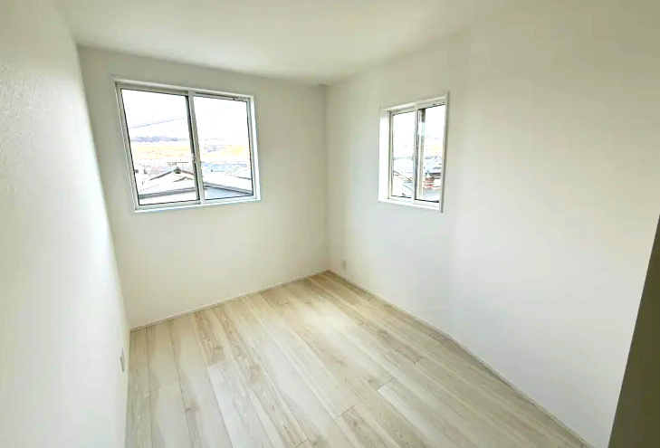 佐伯区八幡東２丁目　№35855の洋室