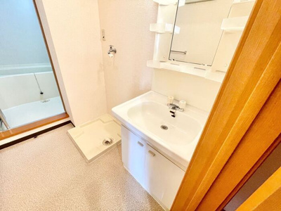 【洗面所】 | Ｄ’フレアタウン長宮 Ⅲ | 独立洗面化粧台