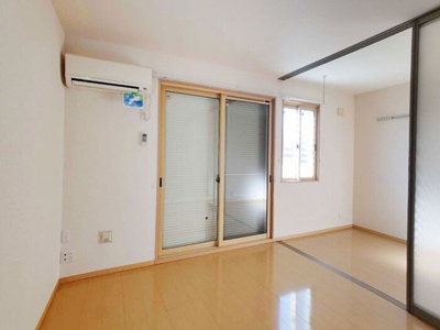 【居間・リビング】 | プレシャスガーデン | シャッター雨戸