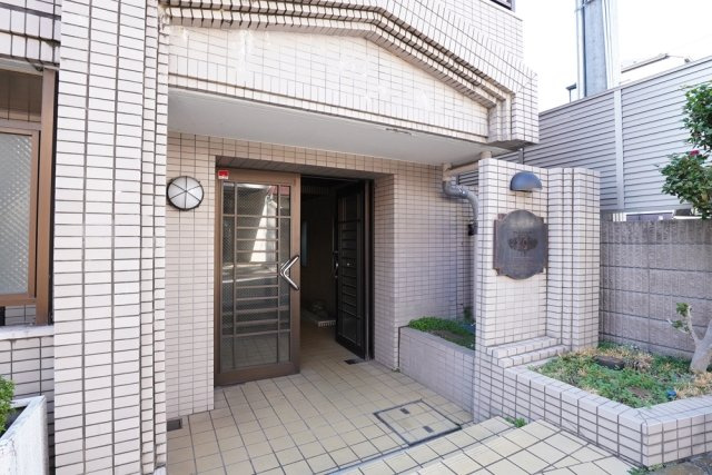 メゾン・ド・プリムヴェールのエントランス