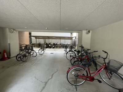 【その他共用部分】 | プレッツァ新大阪 | 駐輪場です