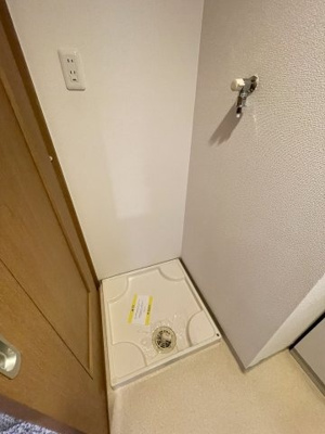 【設備】 | プレッツァ新大阪 | 室内洗濯機置き場です