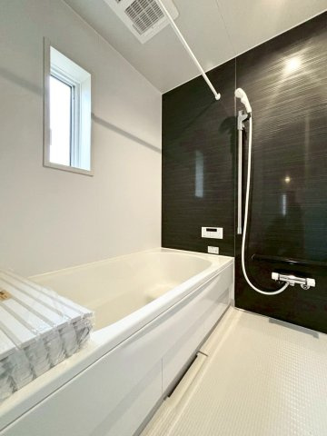 ●鈴鹿市岸岡町第5 新築戸建【全4棟】の浴室