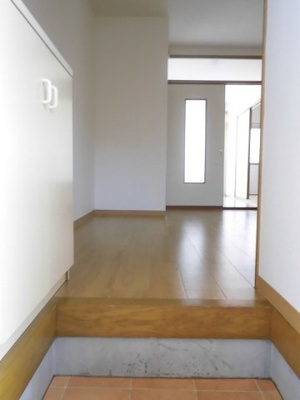 【玄関】 | 八反丸 | きれいな玄関です