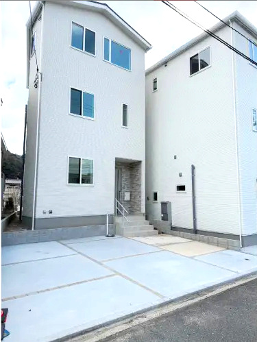 佐伯区八幡東２丁目　№35855