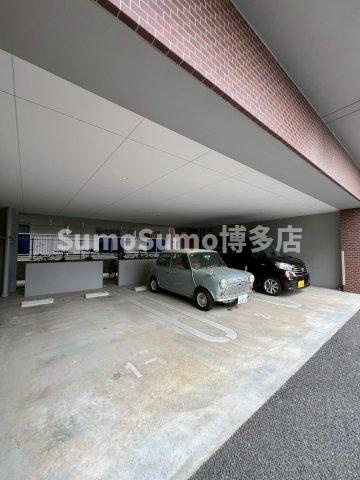 LIBTH博多駅南の駐車場|駐車場があります