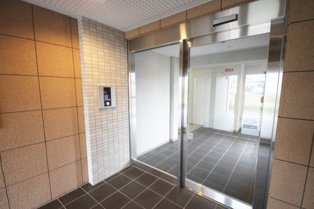 パークサイド宝塚のエントランス|建物の内部です