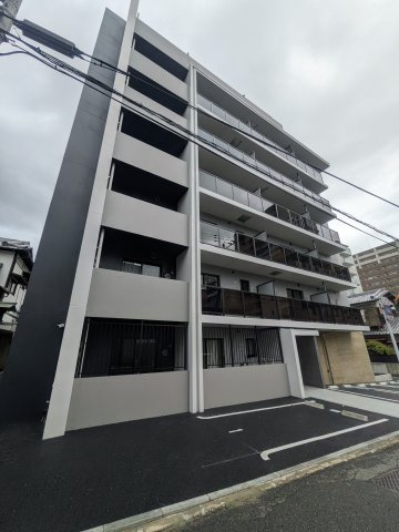 LIBTHメゾン高取