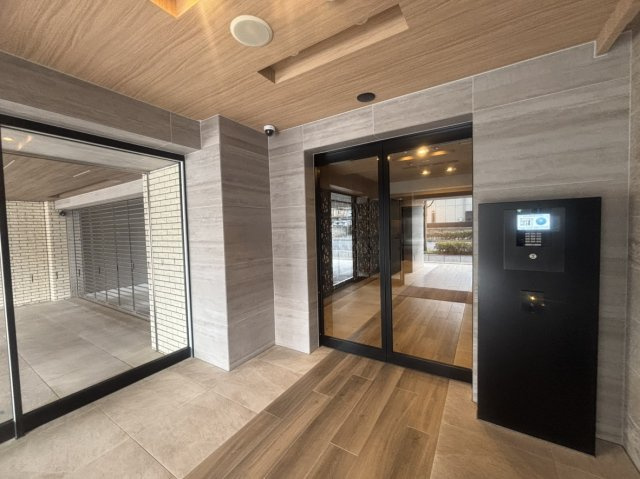 【エントランス】