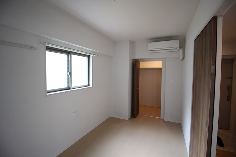 エリタージュ根岸の寝室