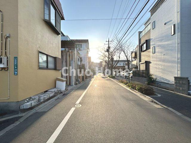 江戸川区南篠崎町1丁目中古住宅の前面道路含む現地写真|全面道路