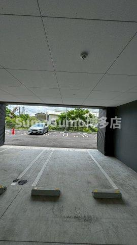 LIFEFIELD国際空港前の駐車場|駐車場完備です