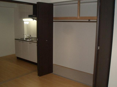 【洋室】 | ノス・ダルジョン