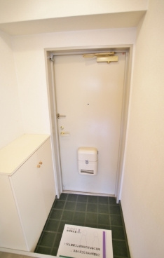 ウノ・ディアマンテの玄関