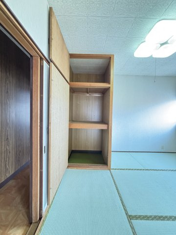 天神町K貸家の収納