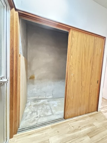 天神町K貸家の収納