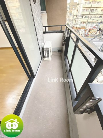 ドゥステップビルのバルコニー