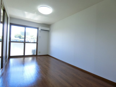 【居間・リビング】 | シャンツェB棟