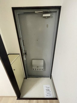 【玄関】 | 長井ハイツ淡路 | きれいな玄関です