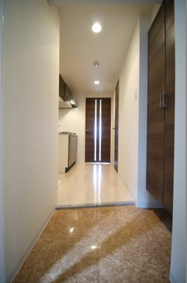 【玄関】 | Luxe新大阪南