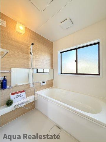 丸亀市田村町　リノベ住宅の収納|納戸：荷物が多い方でも安心ですね