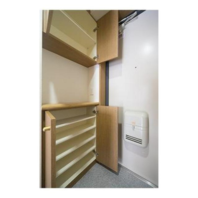 【玄関】 | ラフィーネ港北 | ※写真は同タイプ住戸です。