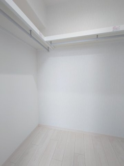 【収納】 | エル・スタージュ | 洋室3　ウォークインクローゼット