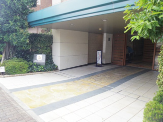 【エントランス】 | エル・スタージュ | エル・スタージュ