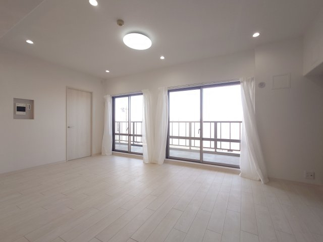 エル・スタージュ