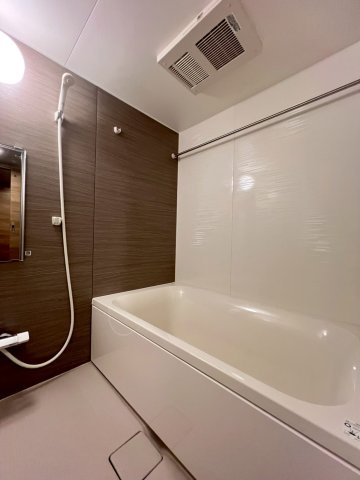 MODERN PALAZZO 姪浜Ⅱ の浴室