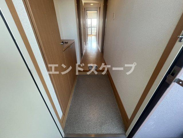 グランドレジデンスの玄関|高崎、前橋のお部屋探しはエンドスケープまで！お客様の理想お聞かせ下さい♪