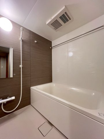 MODERN PALAZZO 姪浜Ⅱ の浴室