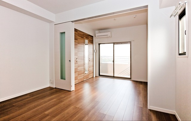 エンクレスト六本松Ⅲの居間・リビング|ゆったりとしたリビングです