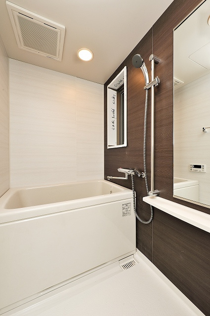 エンクレスト六本松Ⅲの浴室|お風呂です