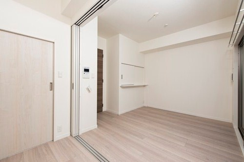 エンクレスト天神AVANTの居間・リビング|ゆったり過ごせる居間です