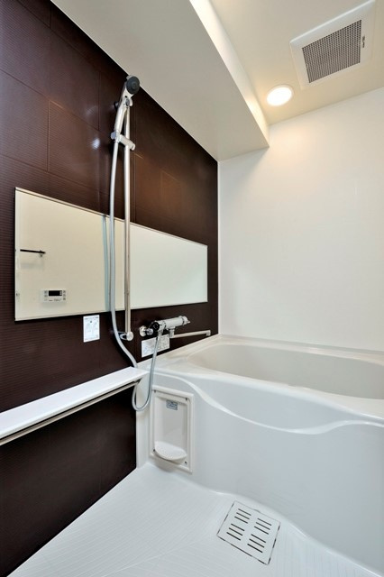 エンクレスト県庁前の浴室|日々の暮らしに欠かせないお風呂です