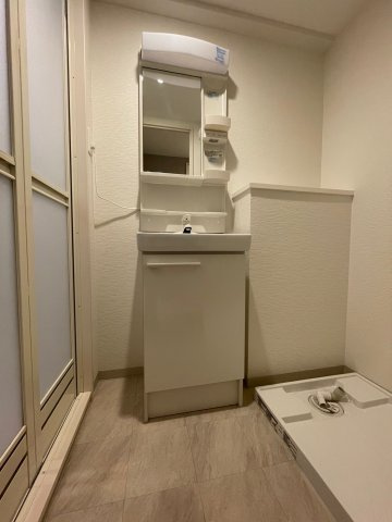 MODERN PALAZZO天神南Ⅱ の洗面所