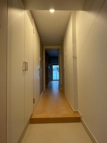 MODERN PALAZZO天神南Ⅱ の玄関