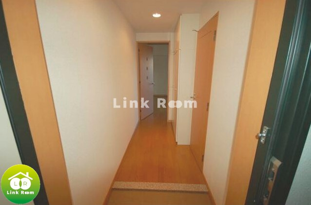 ライツェント石島の玄関