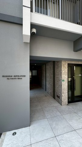 MODERN ASPIRATION The HAKATA Ekimaeのエントランス